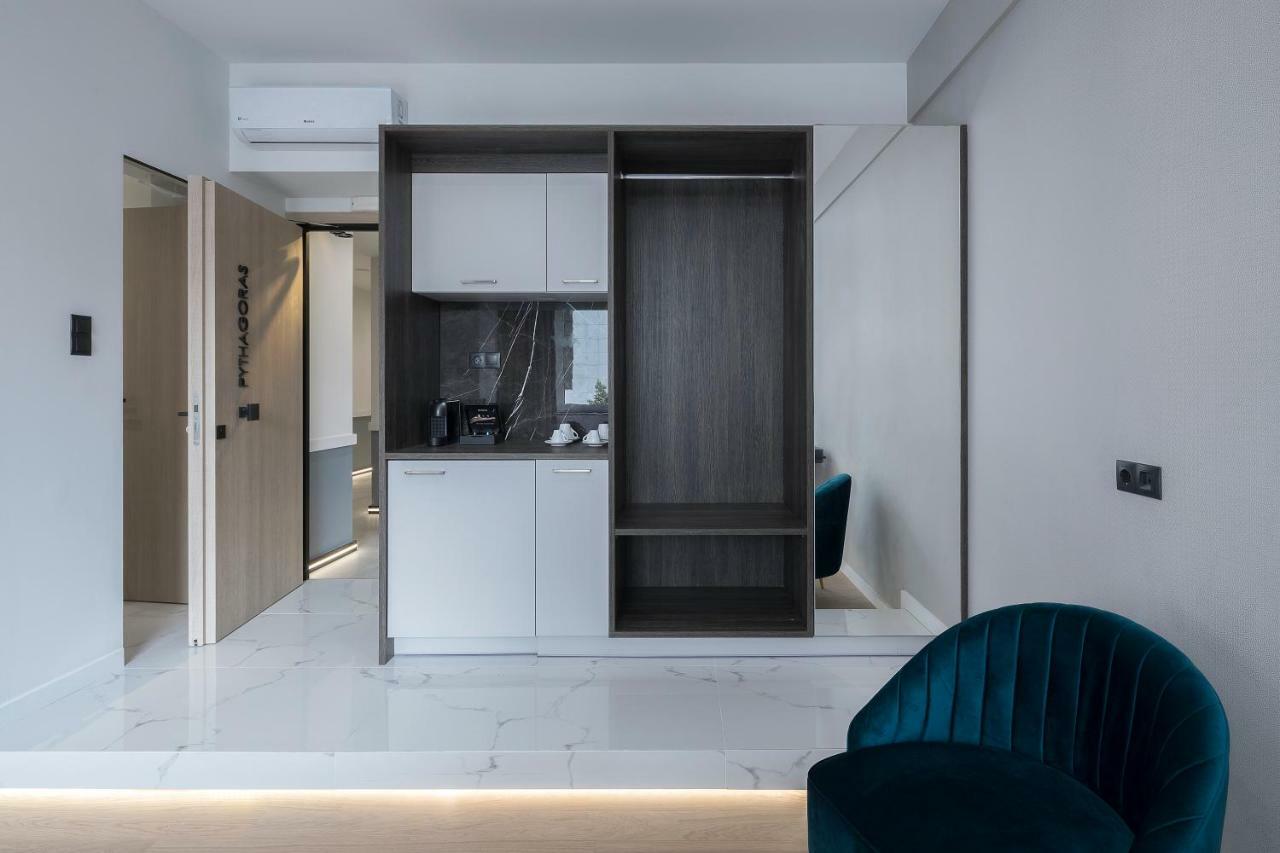 Philosofia Athens Suites ภายนอก รูปภาพ