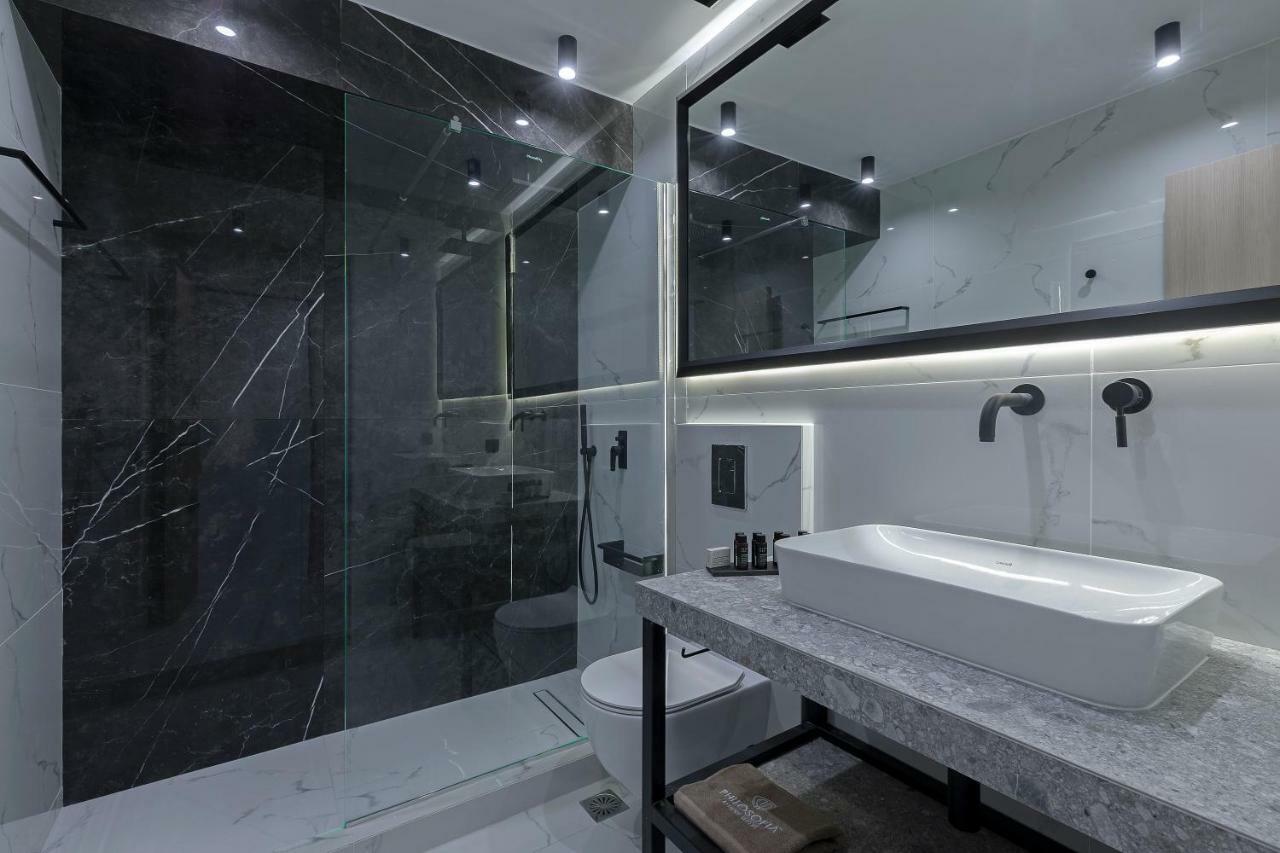 Philosofia Athens Suites ภายนอก รูปภาพ