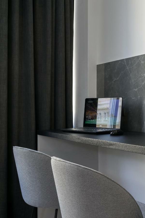 Philosofia Athens Suites ภายนอก รูปภาพ