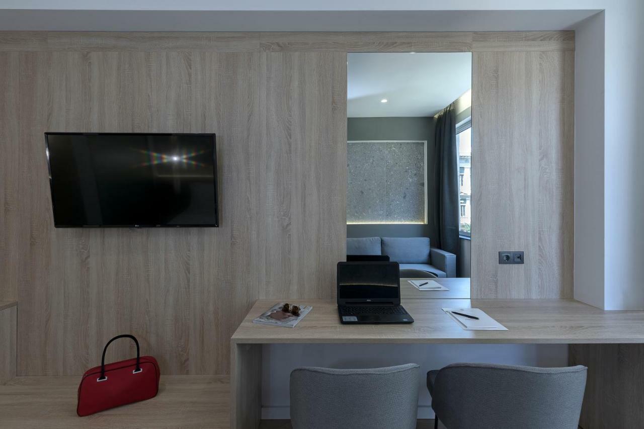Philosofia Athens Suites ภายนอก รูปภาพ